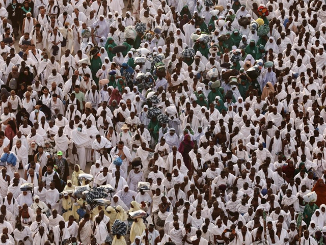 수백m마다 시신…1100명 이상 사망한 사우디 성지 순례