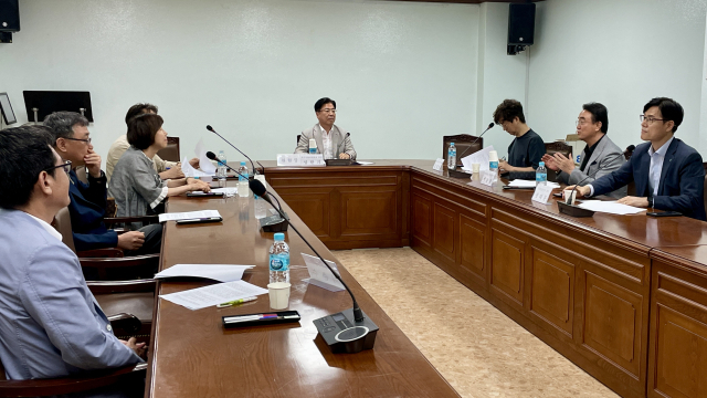 23기 독자위원회 5차 회의가 지난 25일 매일신문사 회의실에서 열렸다. 이연정 기자
