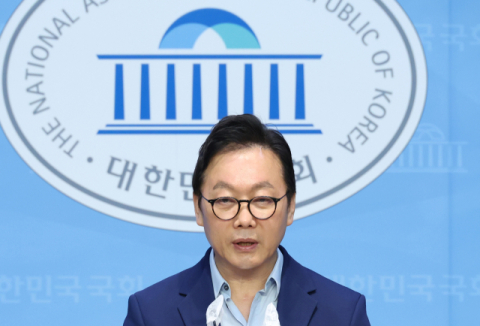 '목발 경품 논란' 정봉주 