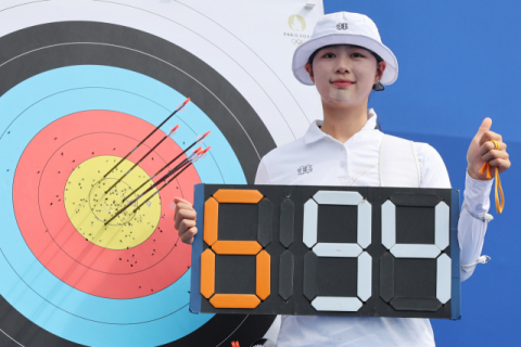 양궁 임시현, 세계신기록으로 올림픽 시작…한국 남녀 개인·단체 1위 