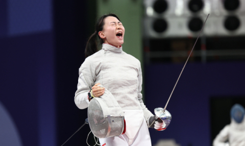 세계랭킹 1위 꺾은 女 사브르 최세빈…8강서 전하영과 '내전'