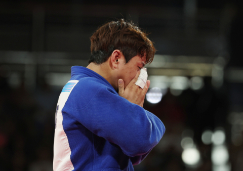 유도 이준환, 세계 1위 잡고 동메달!…뜨거운 눈물 흘렸다