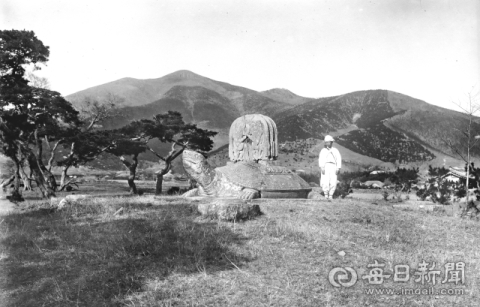 [사진으로 기록한 100년 전 경주 고적] 일제의 눈으로 본 조선