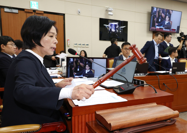 9일 오전 열린 국회 과학기술정보방송통신위원회의 