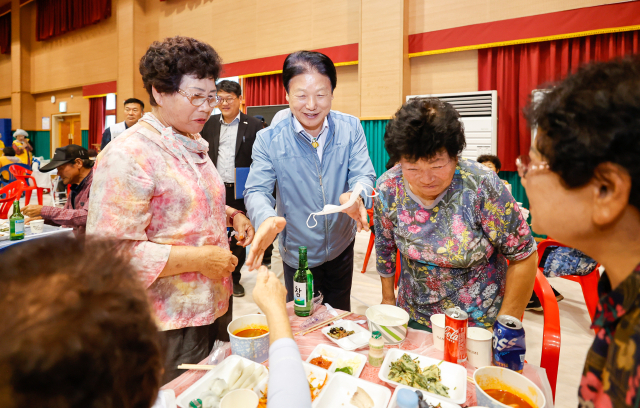 대한적십자 성주군협의회 사랑의 밥차 21일 수륜 도착.