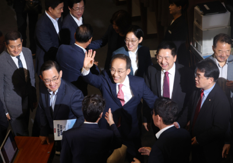 교섭단체 대표연설 나선 추경호, 