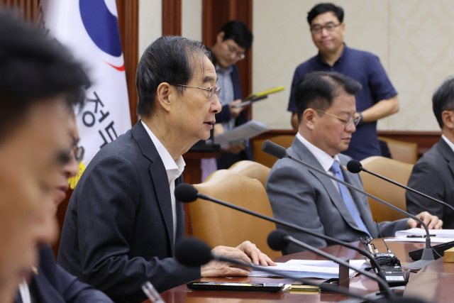 한덕수 국무총리가 6일 서울 종로구 정부서울청사에서 열린 국정현안관계장관회의에서 발언하고 있다. 연합뉴스