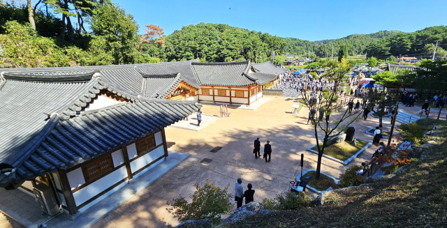 안동시와 (사)학봉선생기념사업회는 30일 안동시 서후면 금계마을에 