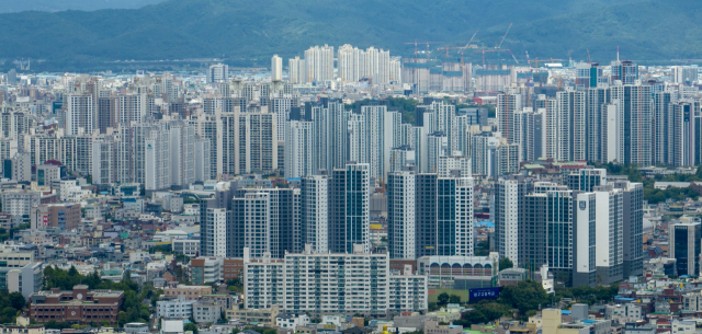 수도권은 오르는데…대구 아파트 가격 48주 연속↓