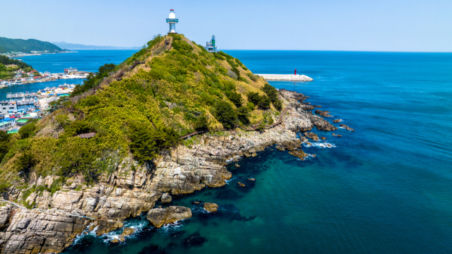 죽도산 풍광. 영덕군 제공