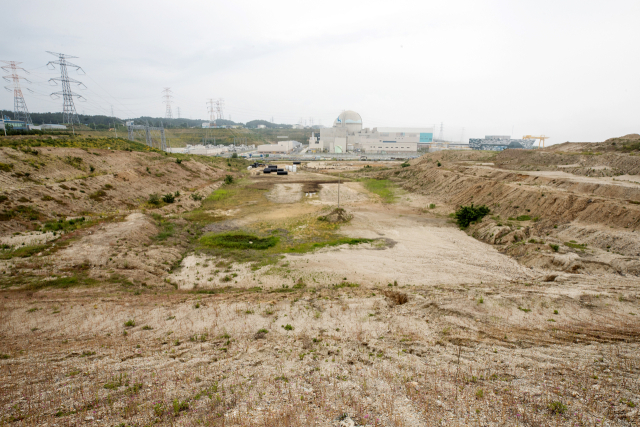 경북 울진군 신한울 1·2호기 인근에서 바라본 신한울 3·4호기 부지 모습. 한국수력원자력 제공