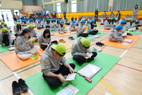 '2024 예천교육지원청 독서 퀴즈 축제' 열려...'감천초등 대표팀 독서퀴즈왕 차지'