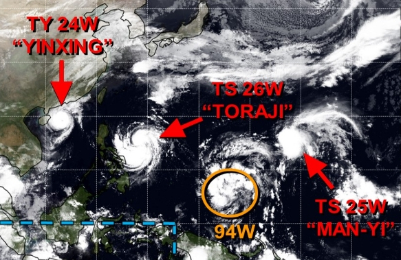 미국 합동태풍경보센터(JTWC, Joint Typhoon Warning Center) 감시 (왼쪽부터)22호 태풍 인싱, 23호 태풍 도라지, 94W 열대요란(25호 태풍 우사기로 발달할 가능성), 24호 태풍 마니