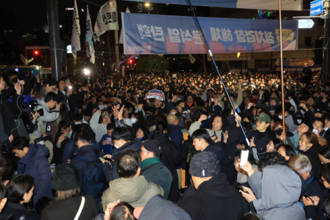 '초스피드 계엄령 해제'에 외국인들 '감탄'…