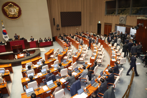 법정처리 시한 지났지만…계엄 파동에 내년도 예산안 논의 실종