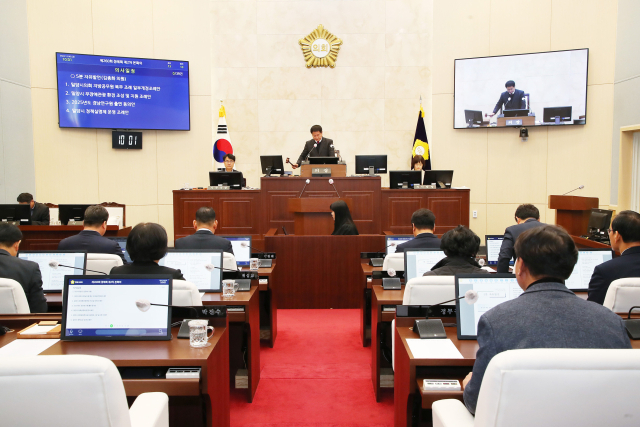 밀양시의회는 6일 제260회 정례회 제2차 본회의를 개의하였다. 밀양시의회 제공