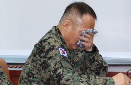 [현장사진] 이상현 1공수여단장 '울었다', 국회 계엄군 질타에 軍 침통, 박안수·곽종근·김현태도 나서