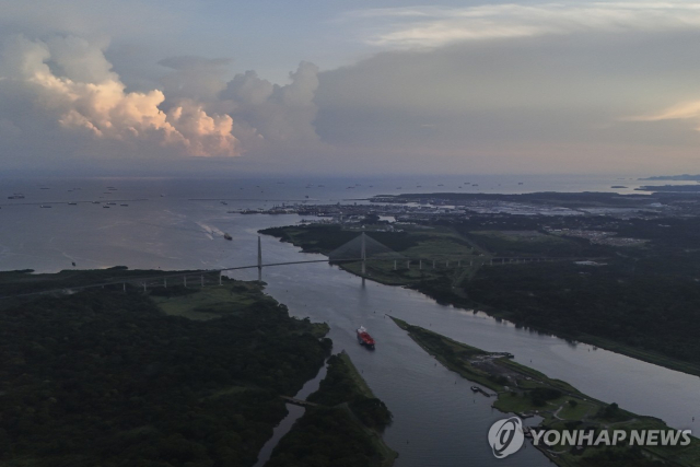 홍콩에 본사를 둔 CK 허치슨 홀딩스의 자회사가 운영하는 파나마 운하 양끝 항만. 연합뉴스