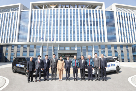 경북자치경찰위, 사회적 약자 보호 전담 차량 6대 전달