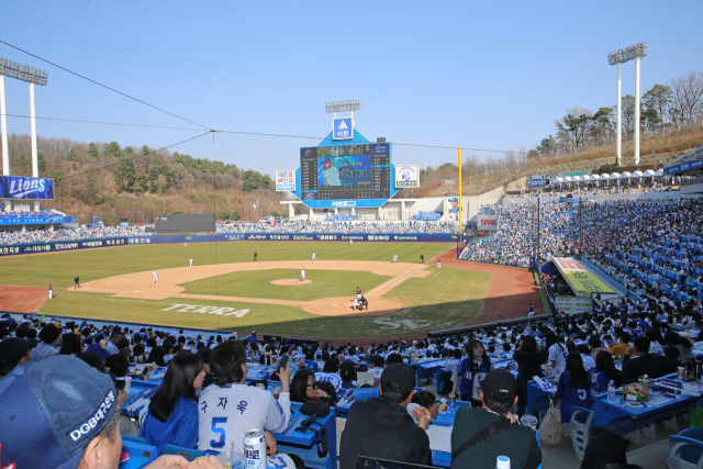 22일 2025시즌 프로야구 개막전 삼성 라이온즈와 키움 히어로즈와의 경기가 열린 대구 삼성라이온즈파크 전경. 삼성 제공